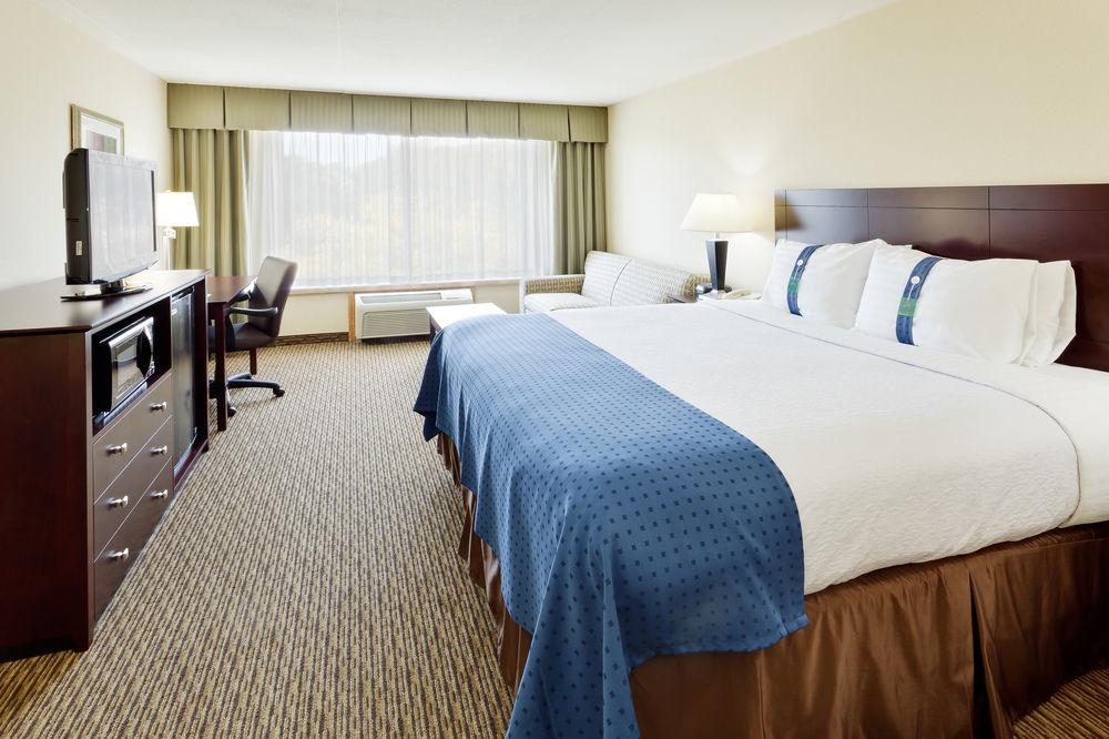 Fairfield Inn & Suites Springfield Enfield Dış mekan fotoğraf