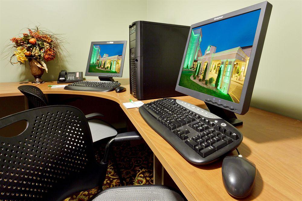Fairfield Inn & Suites Springfield Enfield Dış mekan fotoğraf